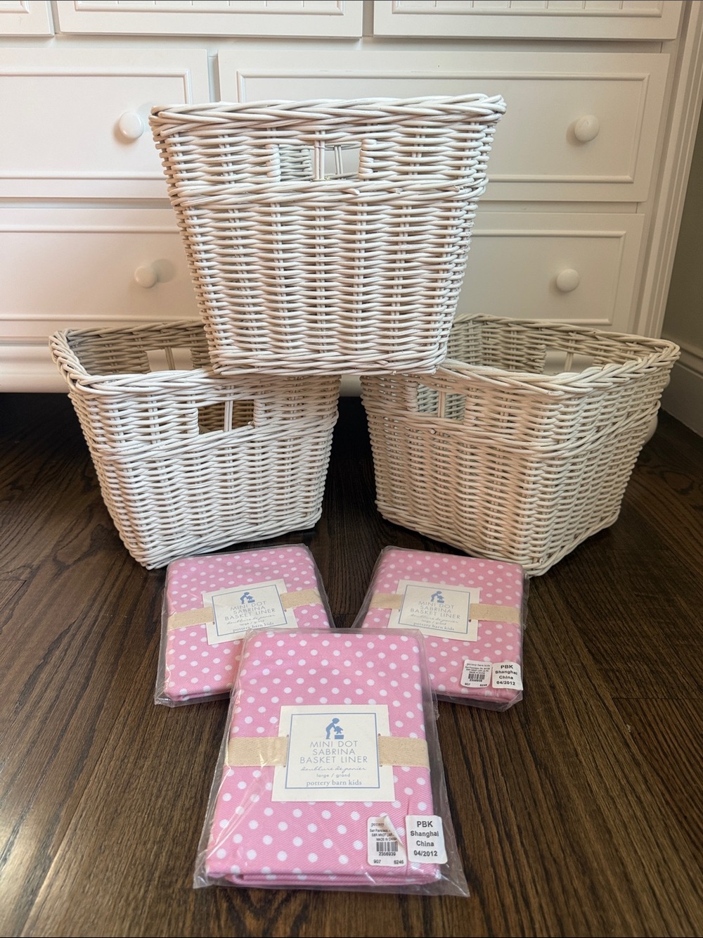 Pottery Barn Kids Sabrina Baskets And Basket Liners Pink Polka Dot Set Of 3 New